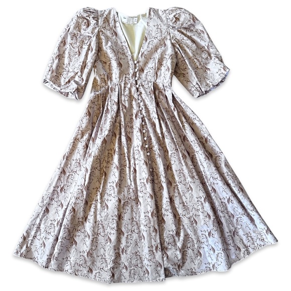 ASOS Edition Size US 8 button front midi dress in cotton twill horse print - Picture 3 of 10